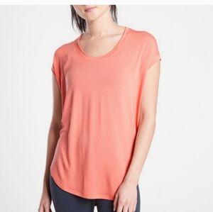 Athleta Cloudlight Stratus Tee  ** Medium **